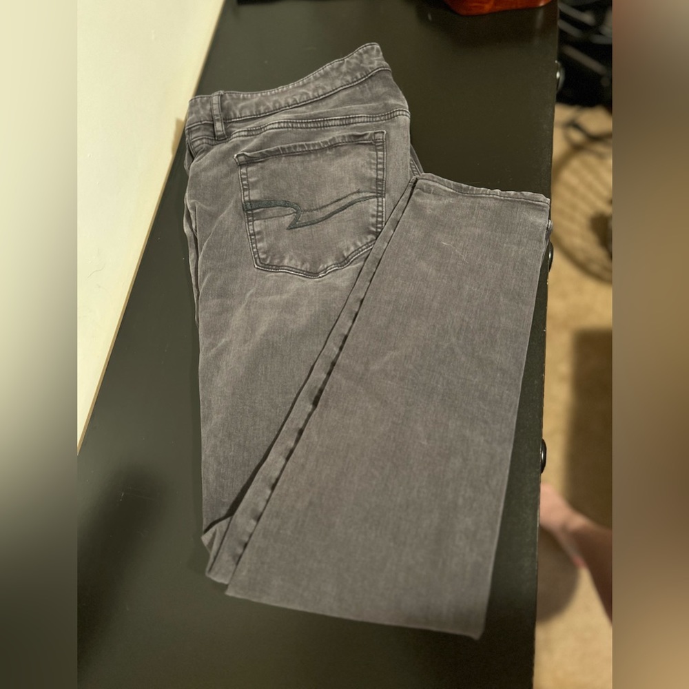 AE grey jeggings